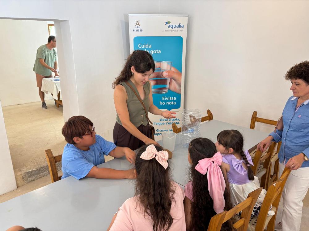 Imagen El Ayuntamiento de Ibiza y Aqualia continúan con los talleres...